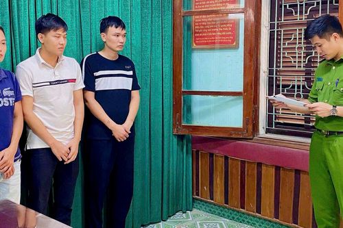 Lôi kéo người lớn tuổi đầu tư tiền điện tử kiểu đa cấp, 3 đối tượng bị khởi tố