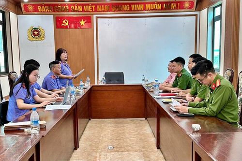 VKSND khu vực 9, TP Hải Phòng kiểm sát công tác giam giữ tại Phân trại Nam Sách