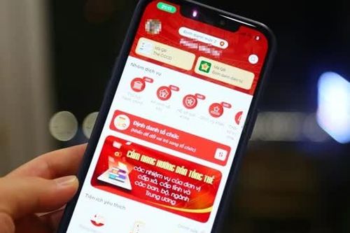 Người dân đã có thể nhận lương qua VNeID