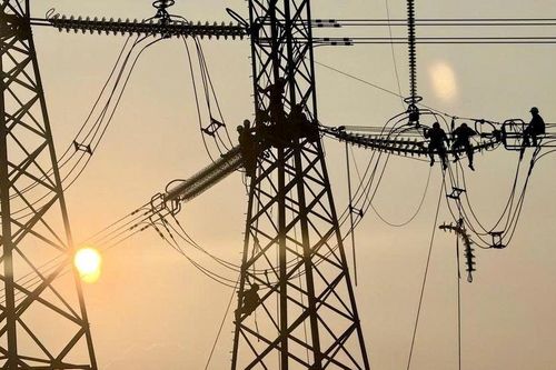 Không để khiếm khuyết trở thành sự cố trên tuyến 500kV huyết mạch Trung - Bắc