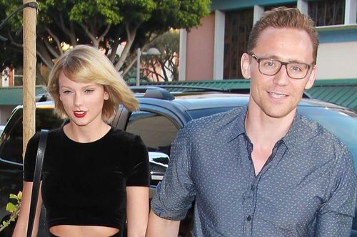 Taylor Swift gửi lời xin lỗi đến tình cũ Tom Hiddleston?