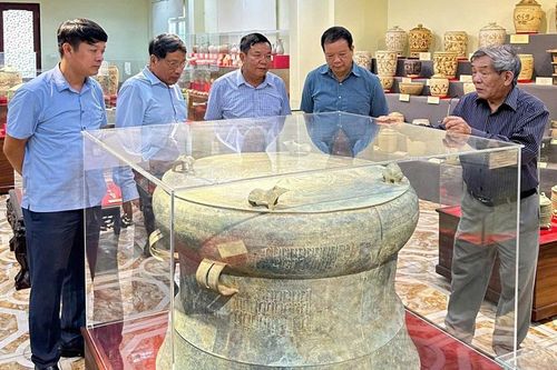 Chạm vào ký ức ngàn năm