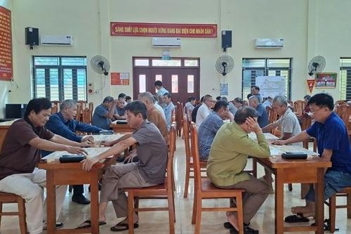 Hơn 30 kỳ thủ tranh tài tại Giải cờ tướng Hội Lão kỳ thủ Lạng Thương mở rộng