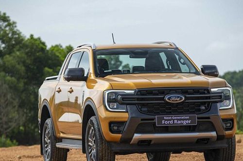 Bảng giá xe Ford Ranger 2026 lăn bánh mới nhất cùng đánh giá chi tiết phiên bản Wildtrak