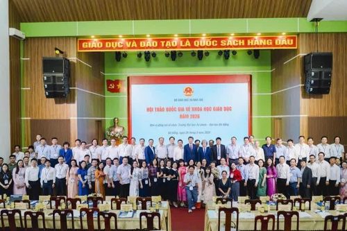 Gần 190 nghiên cứu về AI và giáo dục: Trường học Việt Nam đang quan tâm điều gì nhất?