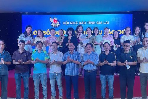 Bế mạc lớp bồi dưỡng nghiệp vụ báo chí đợt III năm 2026