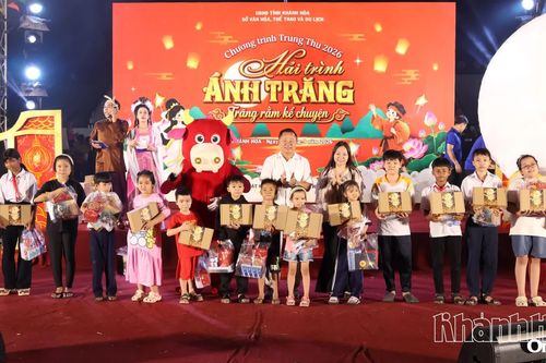 Đặc sắc chương trình Trung thu “Hải trình ánh trăng” tại phường Đông Hải