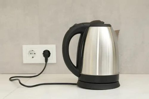 Bỏ túi 5 mẹo sử dụng ấm đun nước vừa bền vừa an toàn, tránh xa cháy nổ