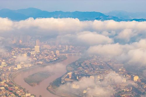 Phường Lào Cai tuyệt đẹp trong sương thu