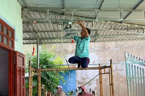 Sau lũ, người dân phía Đông Lâm Đồng gấp rút ổn định cuộc sống