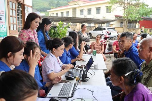 Điểm tựa sức khỏe cho người dân vùng cao