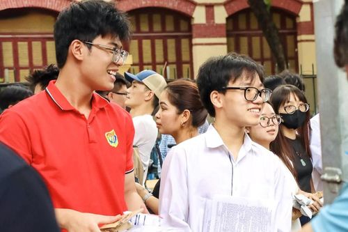 Học sinh có thêm lựa chọn ngành nghề về AI, robot, đường sắt tốc độ cao