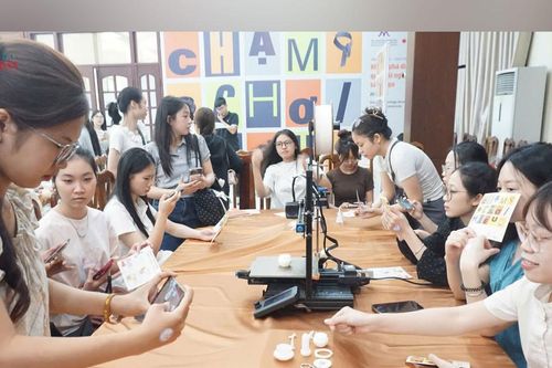 Ứng dụng công nghệ trải nghiệm sáng tạo với di sản