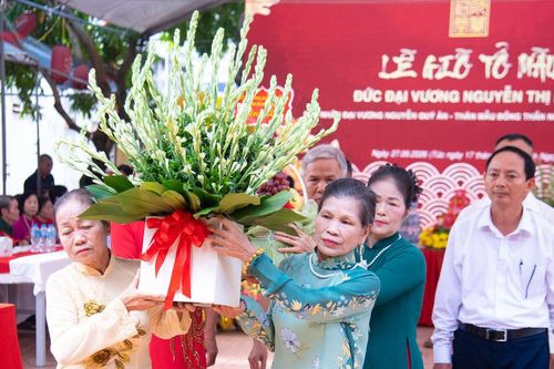 Lễ giỗ Tổ mẫu Chi cụ Đồng Thần: Giữ mạch nguồn gia phong, nối dài đạo lý 'uống nước nhớ nguồn'