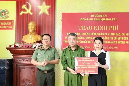 Trao hơn 600 triệu đồng hỗ trợ cán bộ Công an mắc bệnh hiểm nghèo