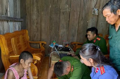 Bám bản, bám dân, đẩy mạnh chuyển đổi số ở vùng an toàn khu Trà Tân