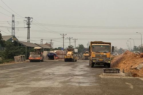 Gỡ vướng, tăng tốc dự án Quốc lộ 6 Ba La - Xuân Mai