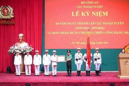 Cục Ngoại tuyến kỷ niệm 65 năm Ngày thành lập và đón nhận Huân chương Chiến công hạng Nhất