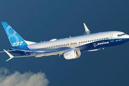 Boeing 737 MAX lại đối mặt sức ép an toàn