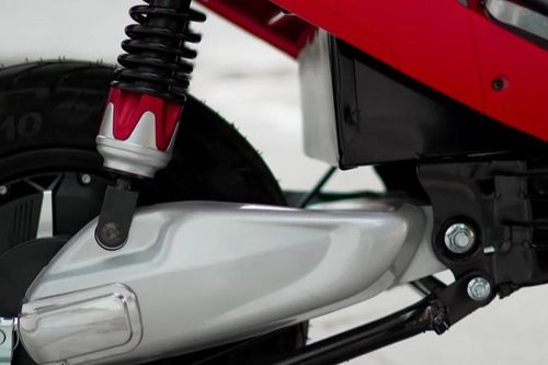 Xuất hiện xe máy điện giá 16,5 triệu đồng đi tới 100 km/lần sạc, có smartkey