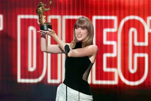 VMAs 2026: Taylor Swift thắng giải Video của năm, được vinh danh ở hạng mục đạo diễn