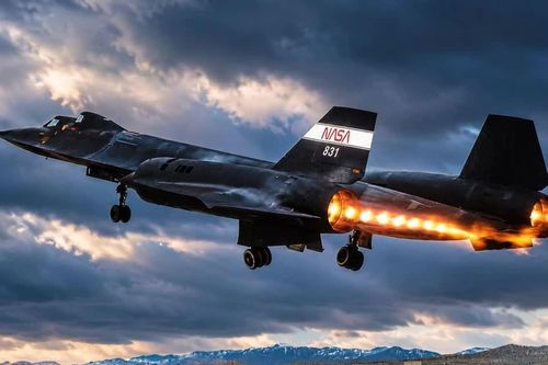 Chiếc máy bay siêu thanh SR-71 cuối cùng biến mất, NASA đang làm gì với 'Blackbird'?