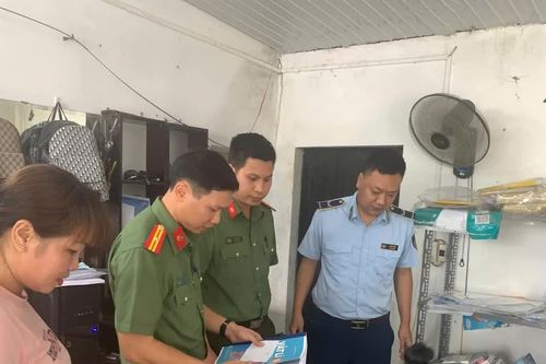 Xử phạt 7,5 triệu đồng cơ sở kinh doanh sách giáo khoa sao chép trái phép