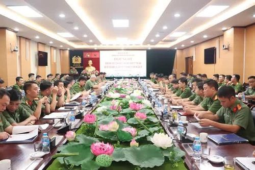 Điều động các cán bộ cấp Phòng tăng cường về Công an cấp xã tại Hà Nội