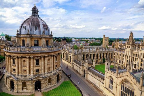 ĐH Oxford lên tiếng trước lo ngại cho OpenAI mượn sách luyện ChatGPT