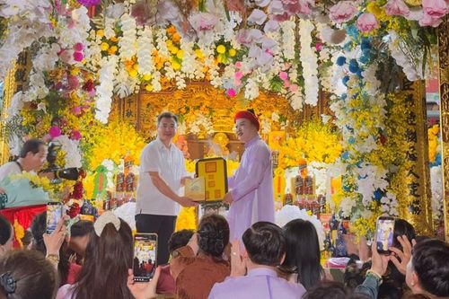 Liên hoan diễn xướng hầu Thánh – điểm nhấn tại Lễ hội mùa Thu Côn Sơn - Kiếp Bạc