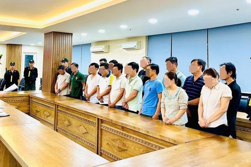 Khởi tố, bắt tạm giam một loạt cán bộ trật tự đô thị; lãnh đạo, nhân viên điện lực, cấp nước...
