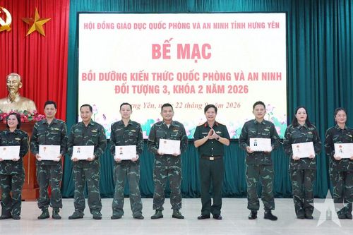 Vững khu vực phòng thủ, mạnh chính quyền địa phương hai cấp