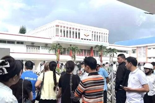 Họp phụ huynh không thể 'giờ cao su'
