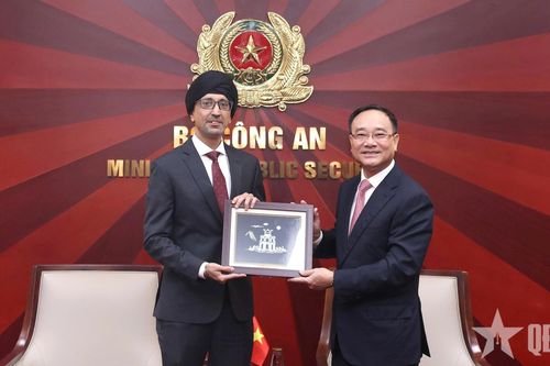 Việt Nam- Singapore đẩy mạnh hợp tác về an ninh mạng