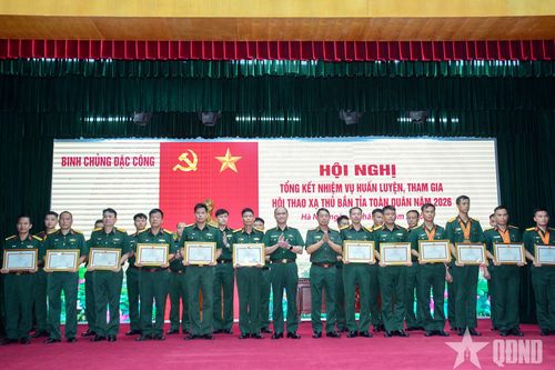 Binh chủng Đặc công chú trọng xây dựng lực lượng xạ thủ bắn tỉa