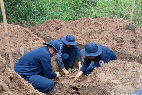 An Giang: Đội K93 quy tập được 5 hài cốt liệt sĩ