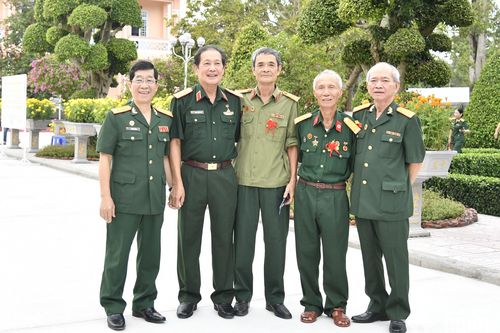 Hành trình của vị tướng, Anh hùng LLVT nhân dân Phạm Hồng Lợi và ký ức về 'chiếc quần quá khổ'