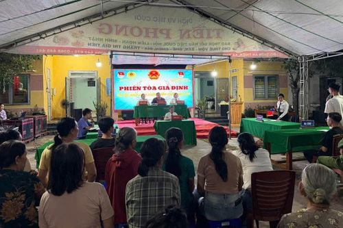 Đưa các quy định pháp luật đến gần hơn với người dân