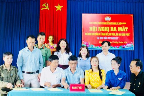 Ra mắt mô hình 'Khu dân cư đoàn kết, an toàn, ấm no, hạnh phúc'