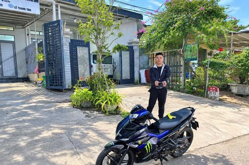 'Ngựa quen đường cũ'