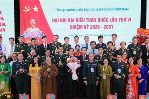 Trung tướng Nguyễn Hữu Chính tái đắc cử Chủ tịch Hội Nạn nhân chất độc da cam/dioxin Việt Nam