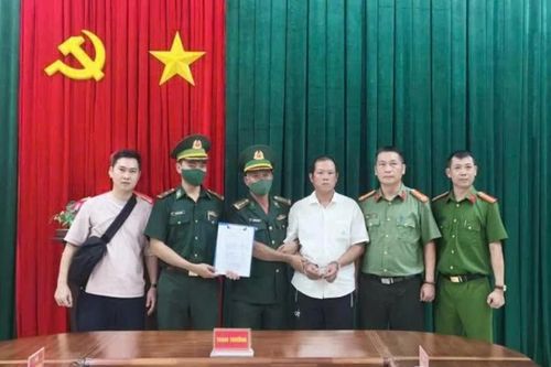 Truy bắt thành công đối tượng truy nã đặc biệt nguy hiểm tại Lào