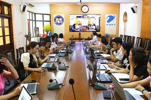 Hơn 26.000 cán bộ, giáo viên Hưng Yên được tập huấn sử dụng AI