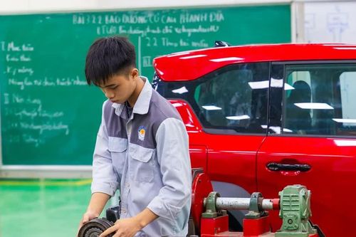 Đào tạo nghề được học từ xa, văn bằng có giá trị như chính quy