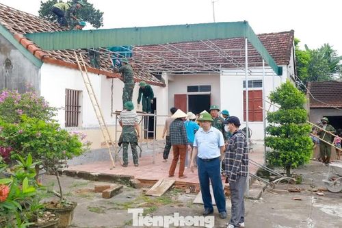 Dỡ nhà, nhường đất cho tuyến cao tốc nghìn tỷ