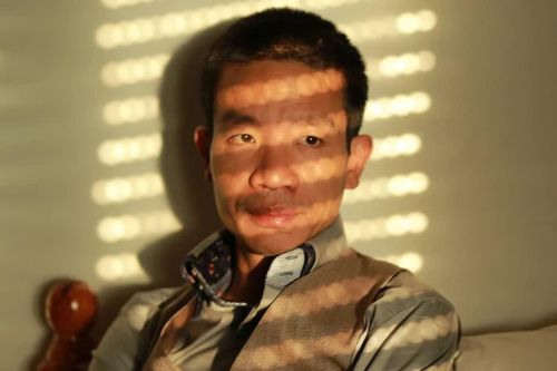 Bài thơ 'Cái đẹp' của Nguyễn Vĩnh Tiến vào đề thi học sinh giỏi bị nói 'thảm họa'
