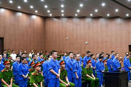 Xét xử 'bà trùm' ma túy cùng 64 bị cáo trong vụ án Viện Pháp y tâm thần Trung ương