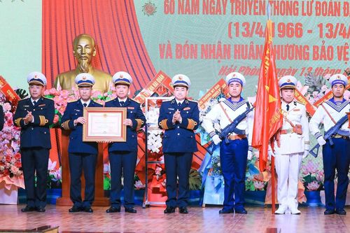 Quy định mới về mức tiền thưởng huân chương, danh hiệu
