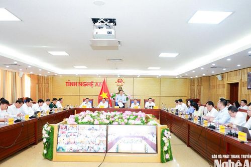 Chủ tịch UBND tỉnh Nghệ An yêu cầu tập trung cao nhất cho mục tiêu tăng trưởng năm 2026