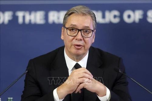 Tổng thống Serbia từ chức trước thềm bầu cử Quốc hội